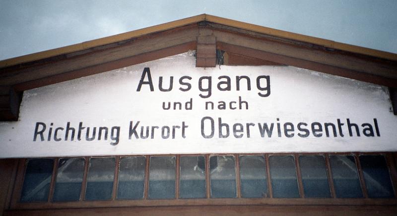 Cranzahl, Bahnhof, 17.9.1996.jpg